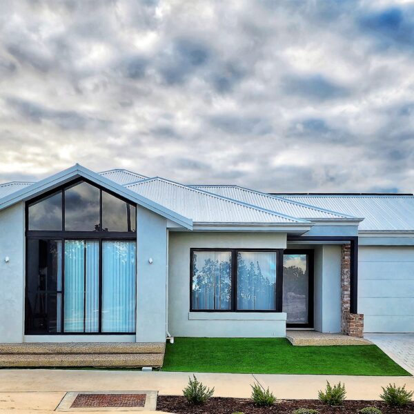 Single Storey Custom Home in Treeby thumbnail